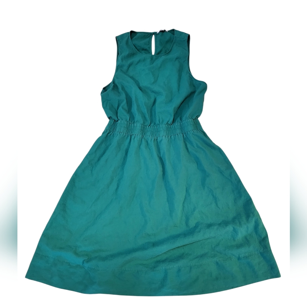 Linen dress from Reitmans cut out back
